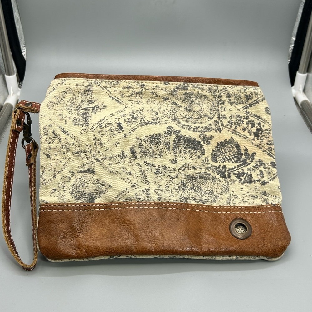 Myra Bag Canvas/Leather Clutch